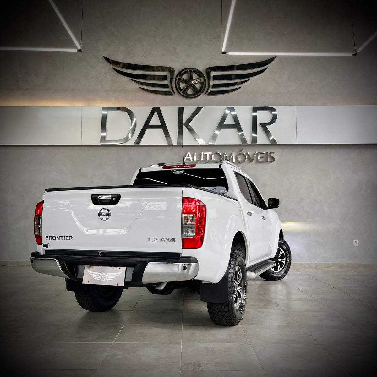 FRONTIER LE AT 2.3 4X4 2018