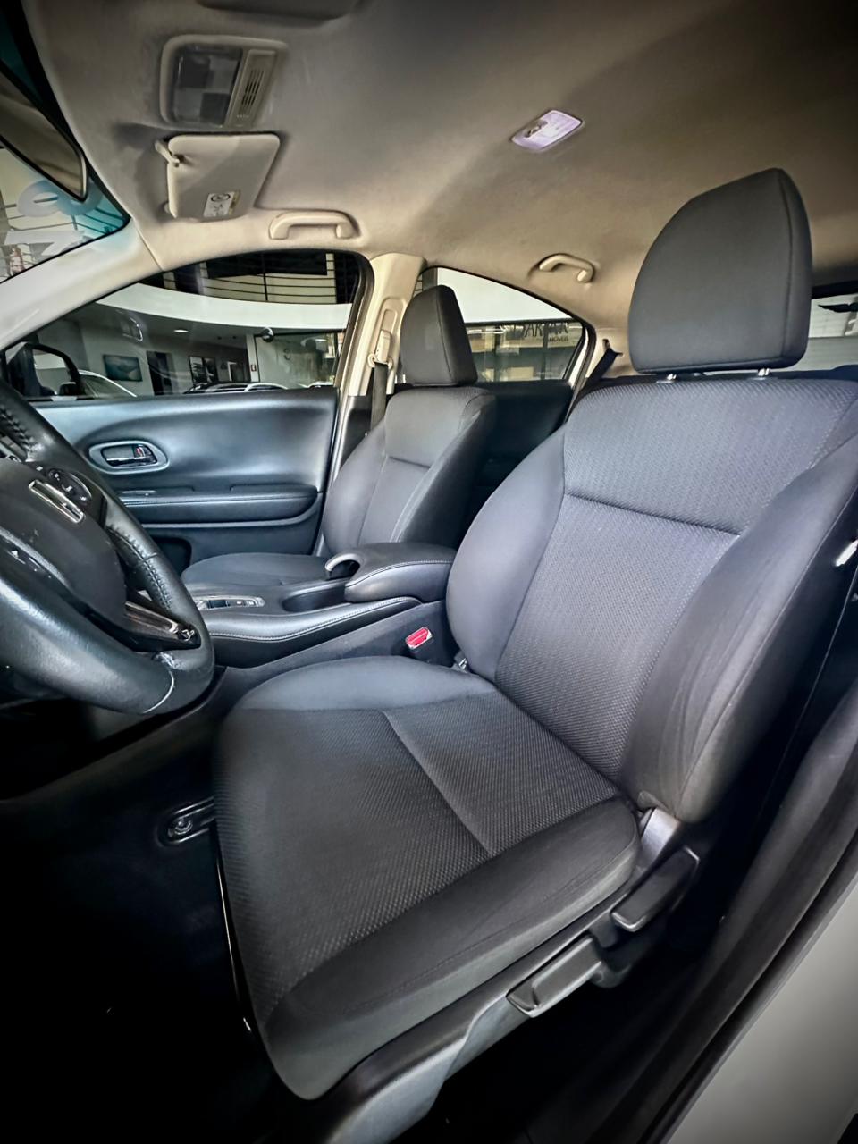HR-V EX 2018 - DISPONIVEL NA DAKAR EM LEME-SP