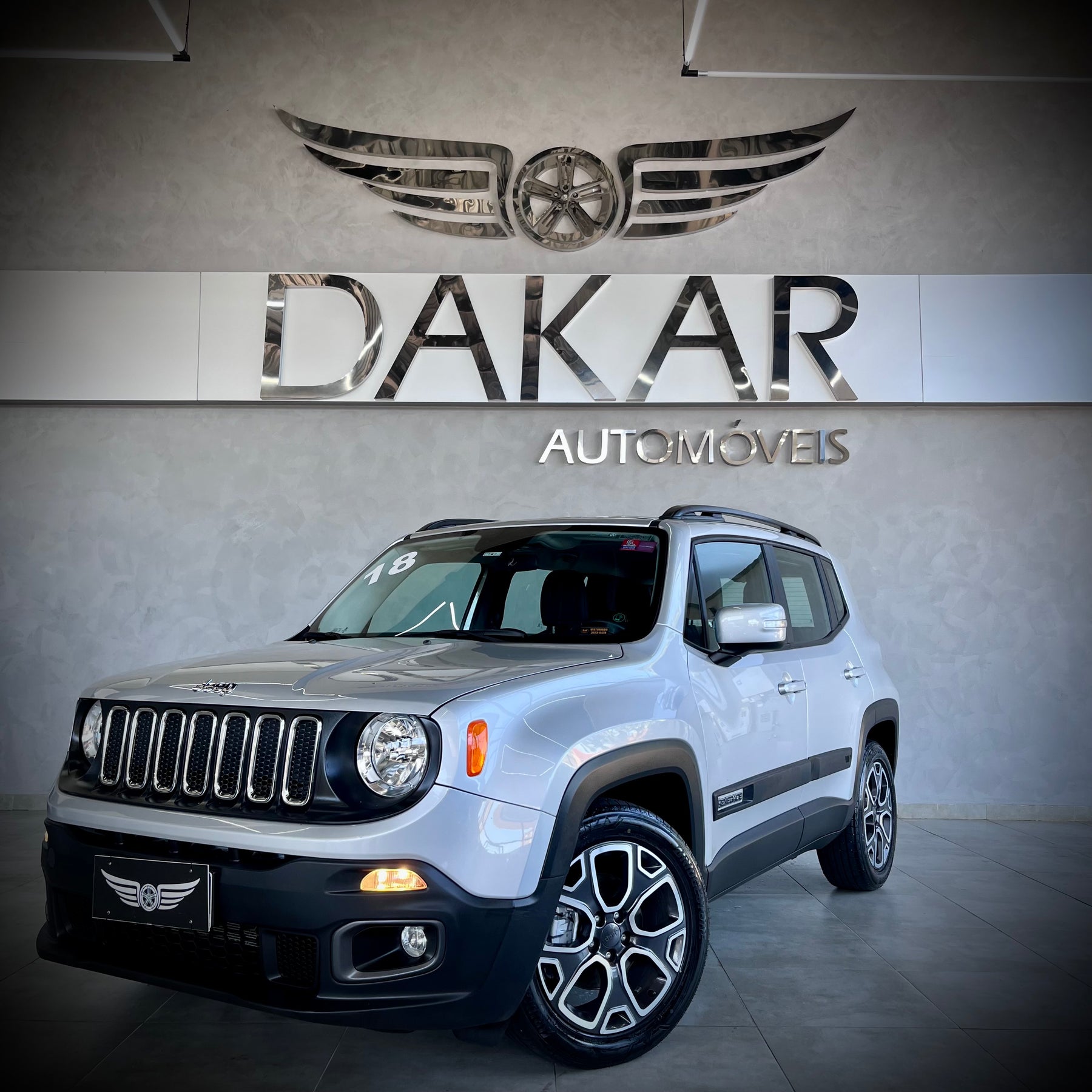 RENEGADE LONGITUDE 1.8 2018