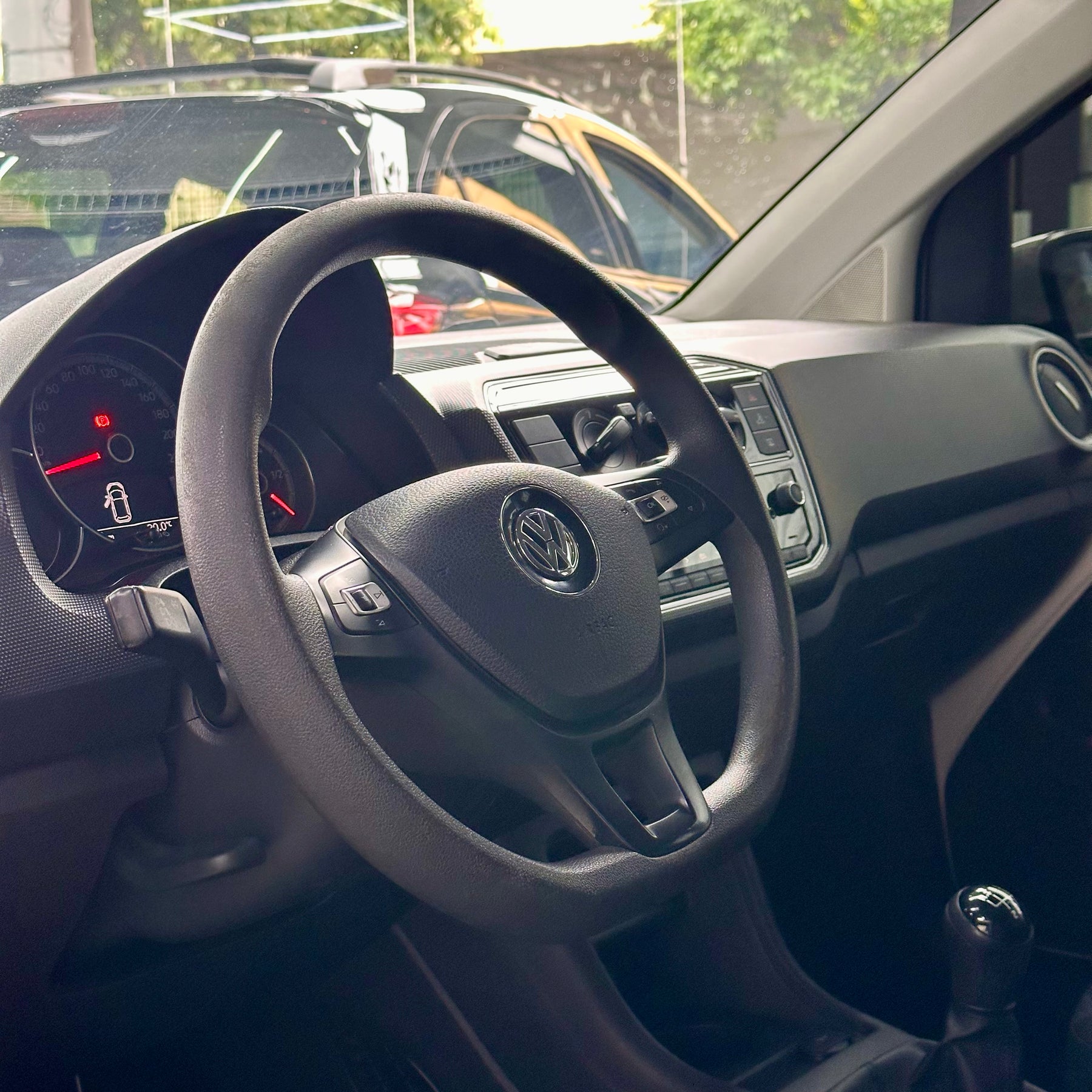UP CONNECT 1.0 TSI 2020