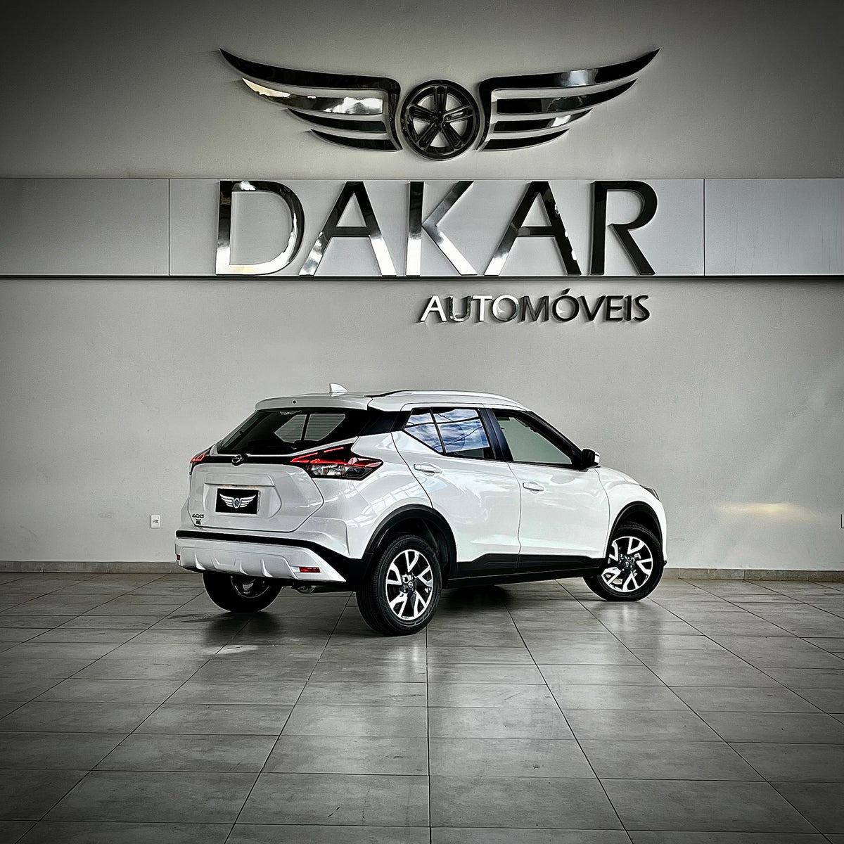 NISSAN KICKS 1.6 SENSE 2024