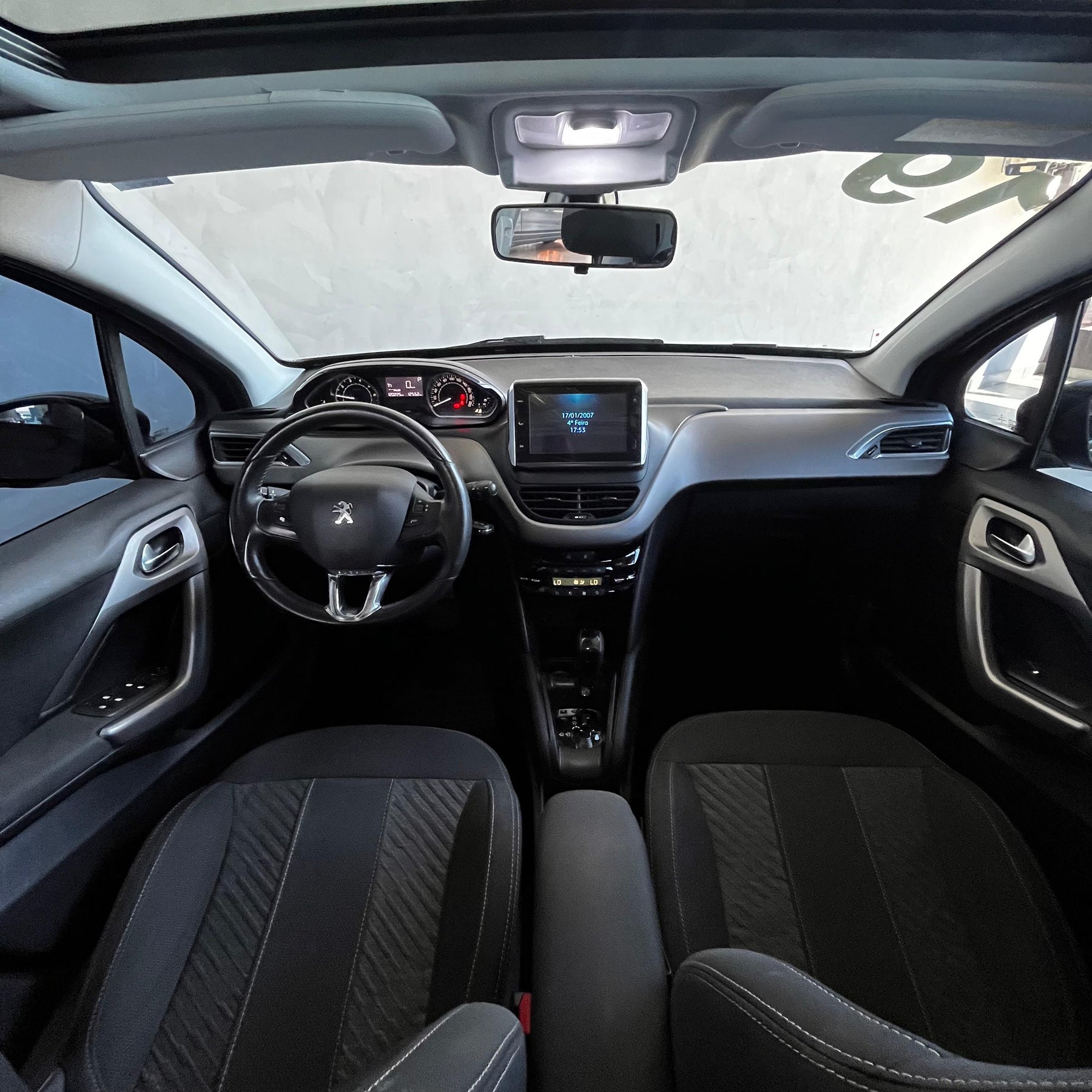 PEUGEOT 208 1.6 2019