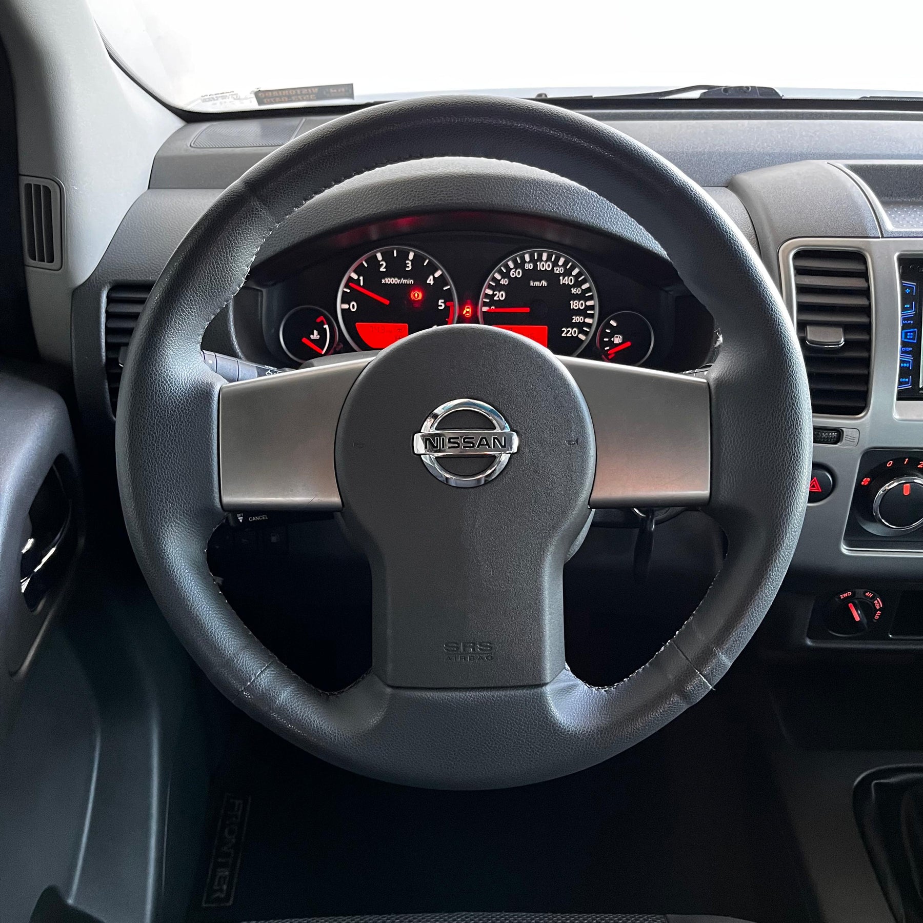 NISSAN FRONTIER S 2.5 2014