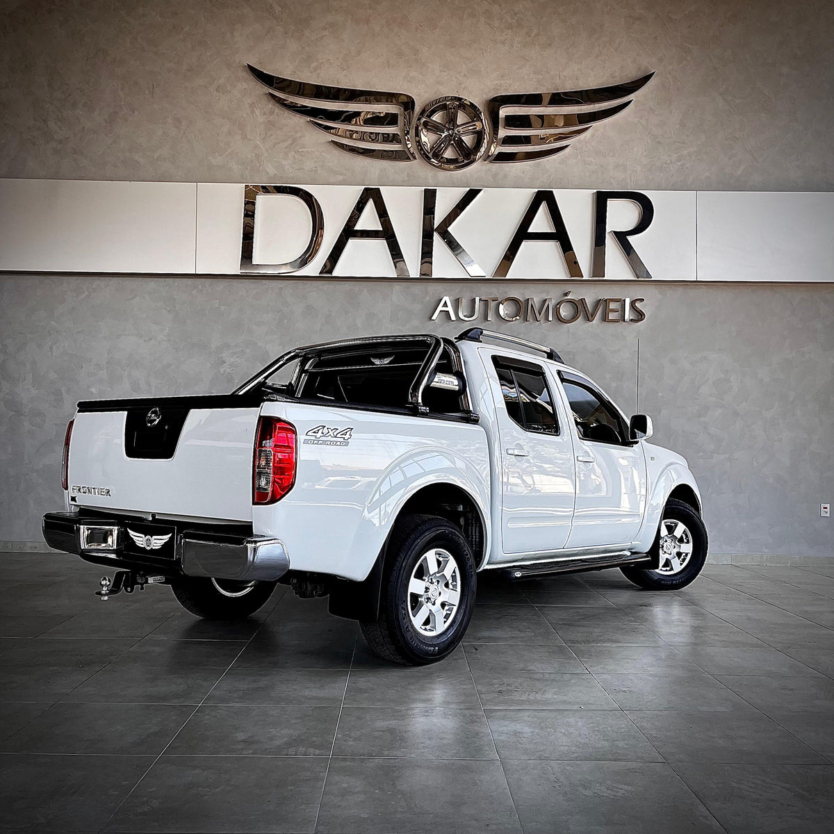 NISSAN FRONTIER S 2.5 2014