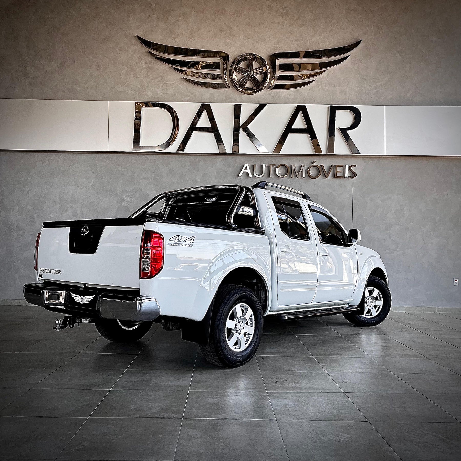 NISSAN FRONTIER S 2.5 2014