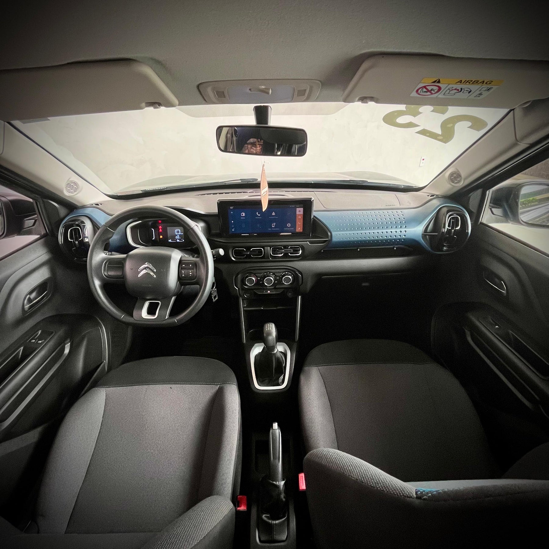 C3 FELL 1.0 2023 COR CINZA