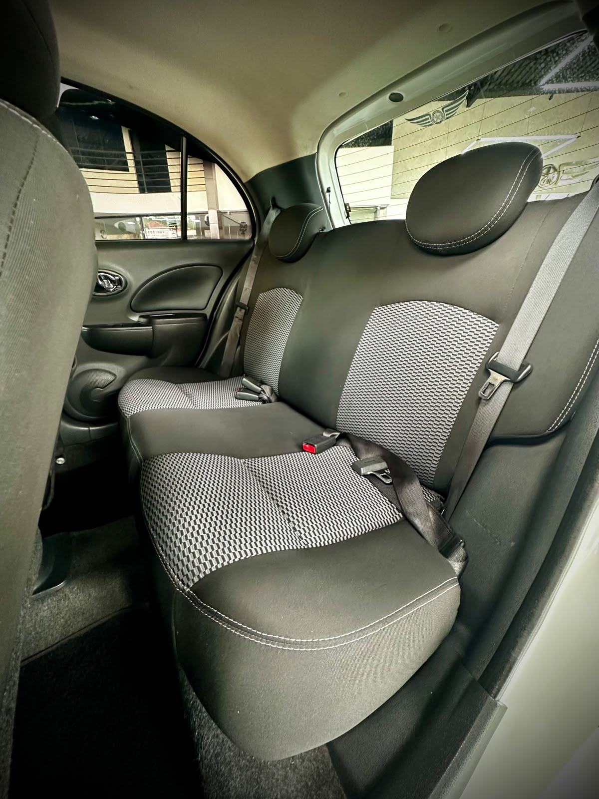NISSAN MARCH SV 1.0 2017