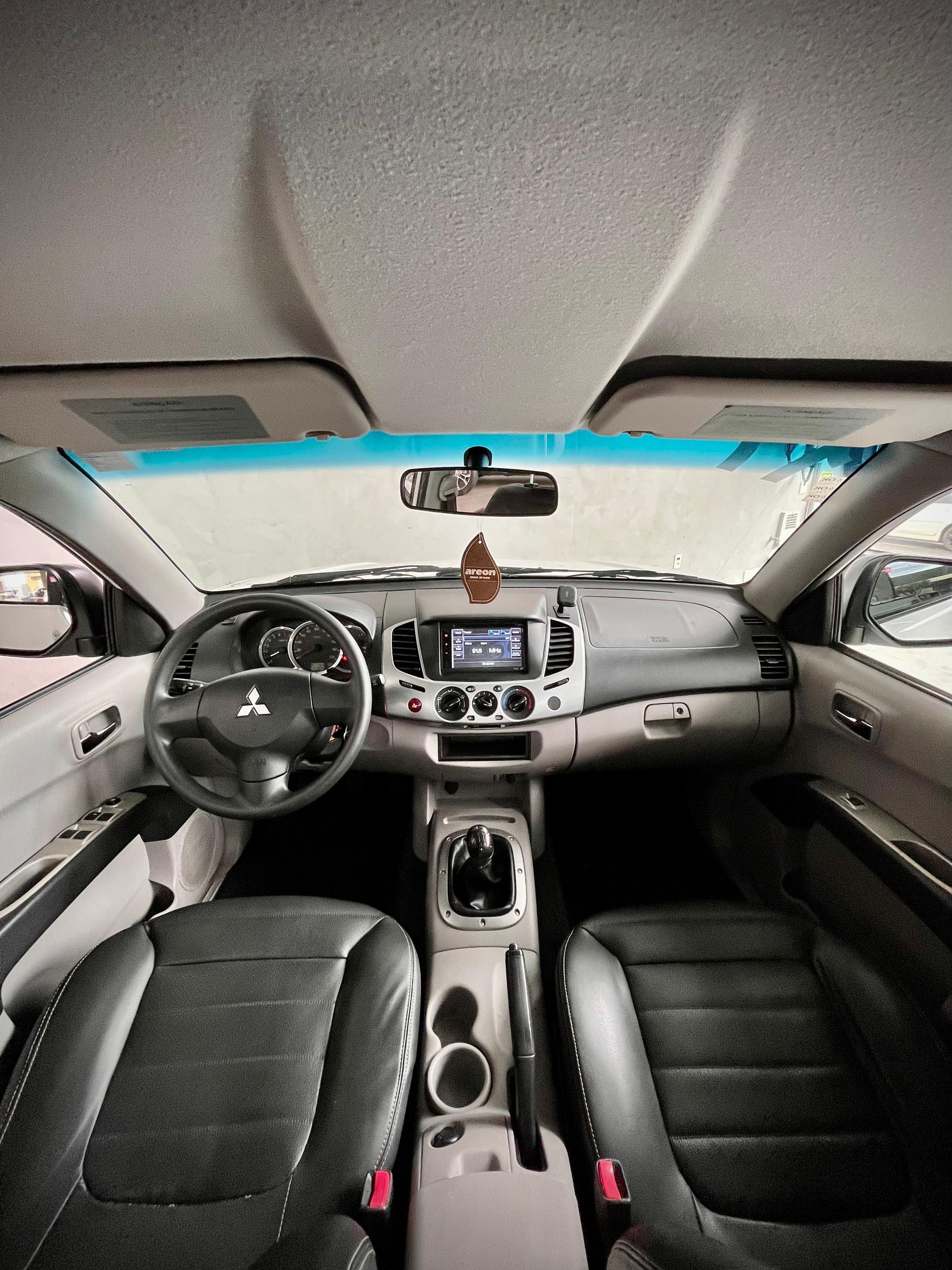 L200 TRITON 2.4 HLS 2017